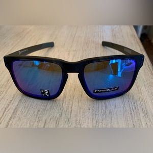 Men’s Oakley Holbrook MIX Sunglasses - black, gray camo, blue lenses and logo